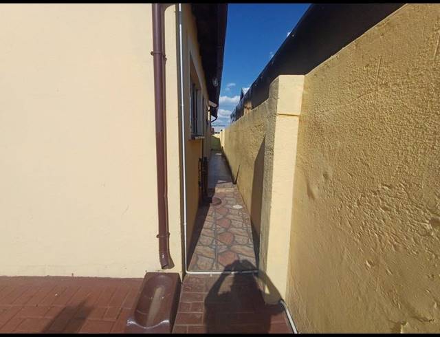 3 BEDROOM HOUSE FOR SALE IN DANVILLE EXT